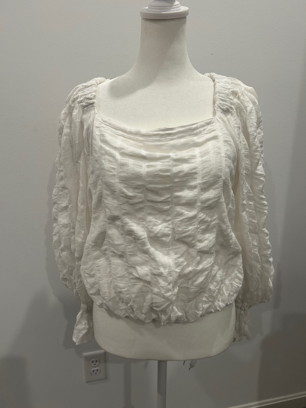 Free People Women's White Textured Peasant Blouse, Size XS